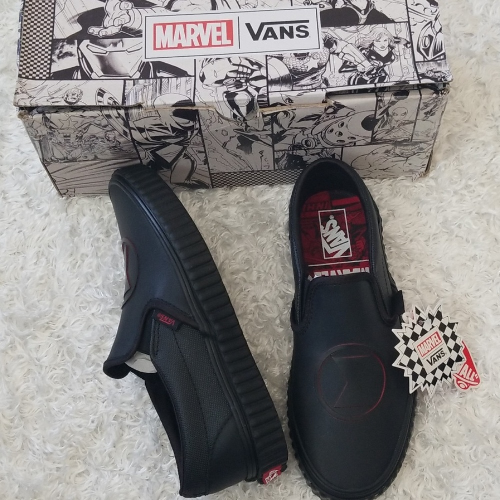 NWT Vans Marvel Black Widow Slip On - Picture 2 of 7